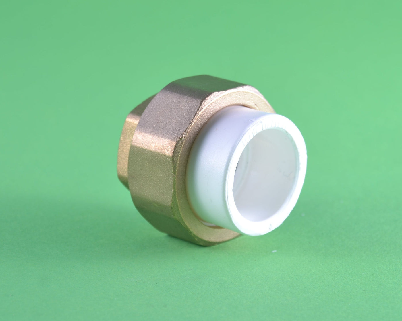 Անցում պոլիպրոպիլենային փոխարկիչ ներքին պարուրակով 20x1/2" սպիտակ Plastofer-922020, 25x3/4" սպիտակ Plastofer-922025, 32x1" սպիտակ Plastofer-922032