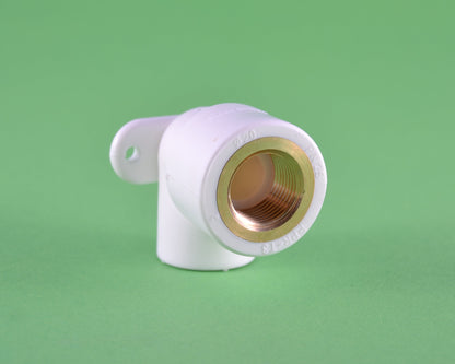 Անկյունակապ պոլիպրոպիլենային կախովի ներքին պարուրակով 20x1/2" սպիտակ Plastofer-705020